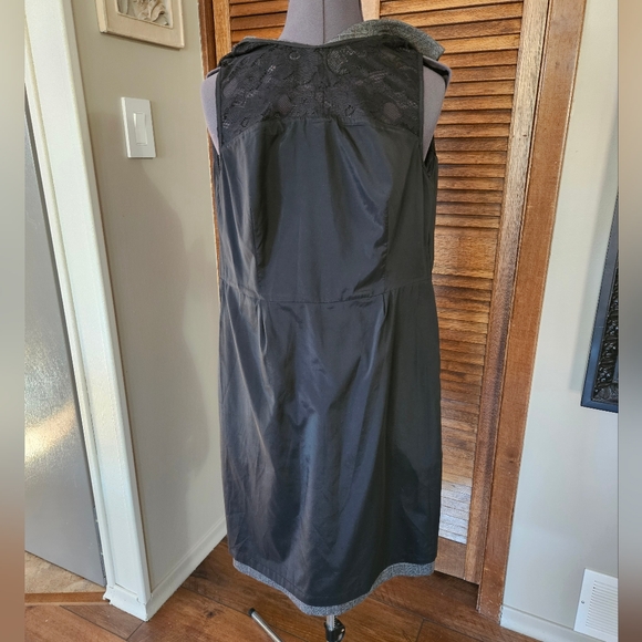 Super cute, RW&Co, grey gingham dress. - Picture 8 of 11